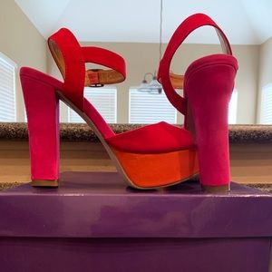 Madden girl platform multi colored size 6.5